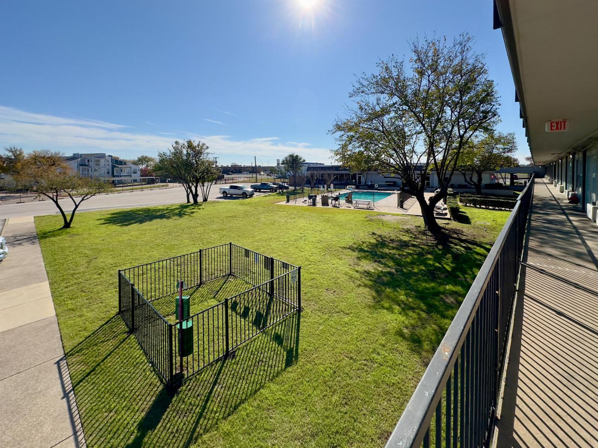 Motel 6 Mesquite, Tx Town East Bagian luar foto