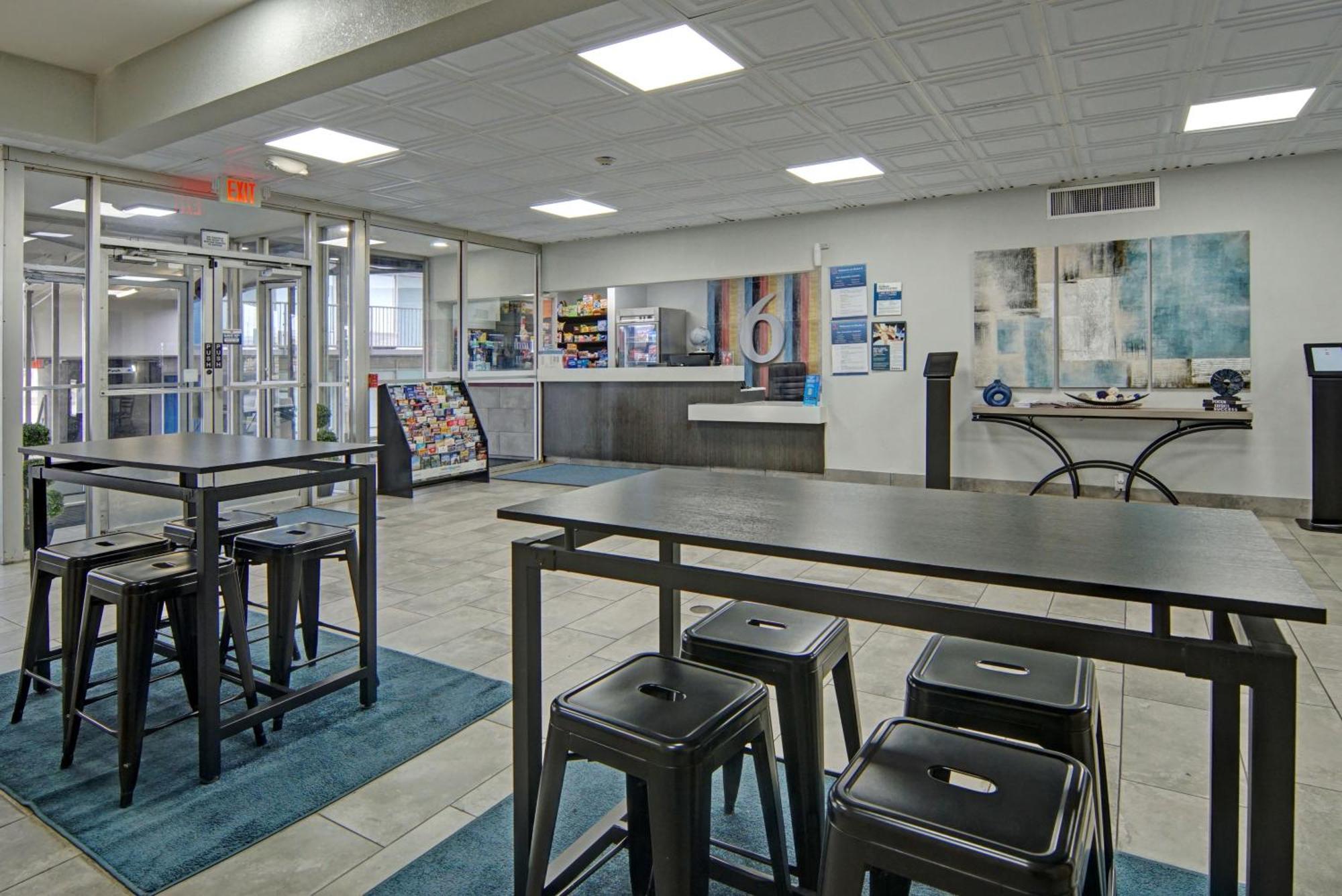 Motel 6 Mesquite, Tx Town East Bagian luar foto
