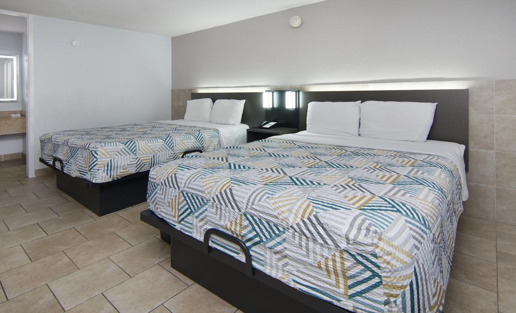 Motel 6 Mesquite, Tx Town East Bagian luar foto