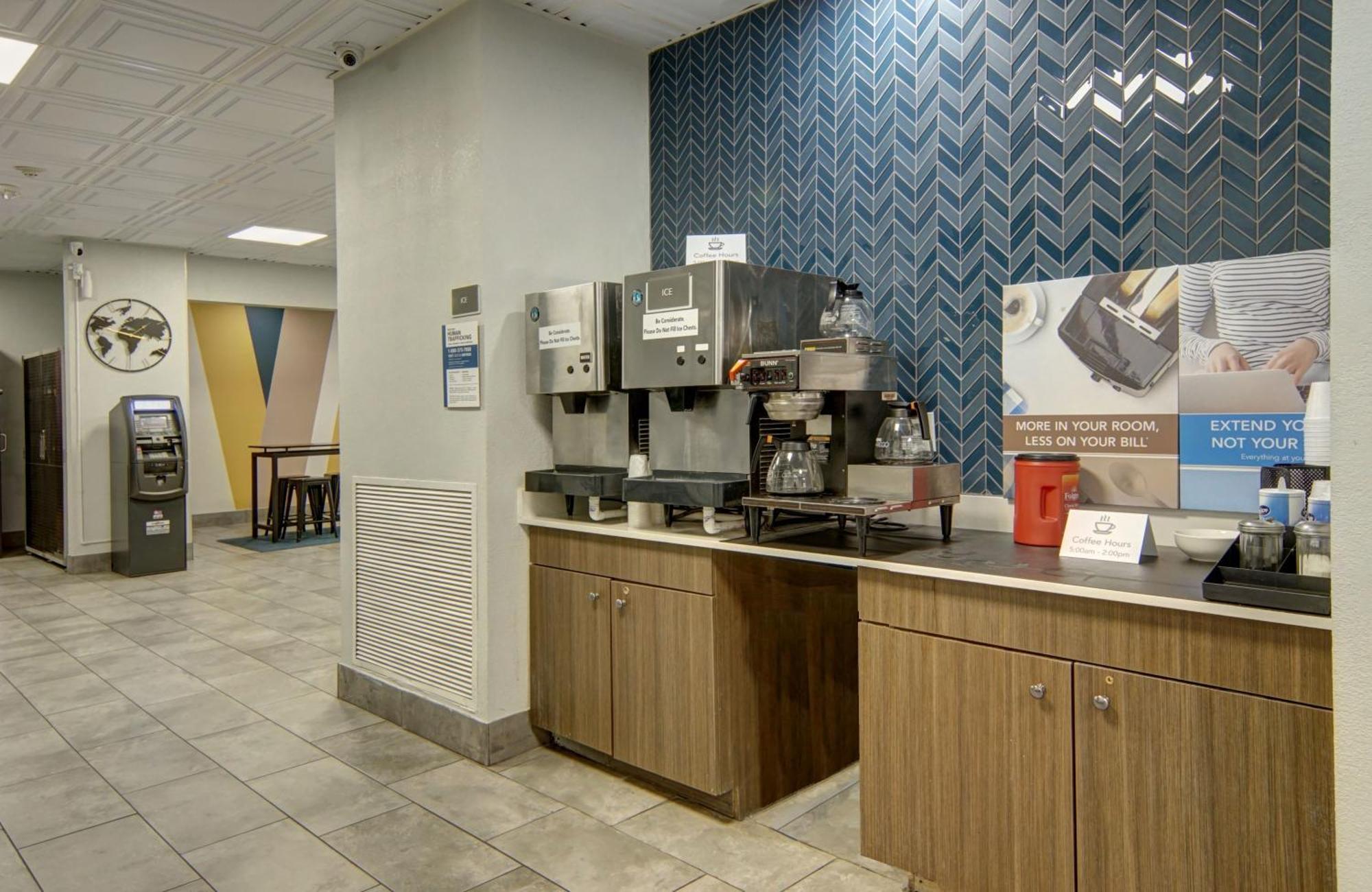 Motel 6 Mesquite, Tx Town East Bagian luar foto